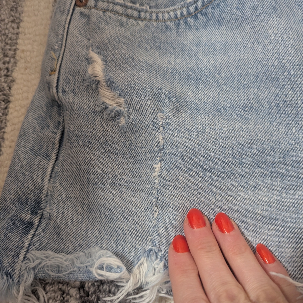 AGOLDE Light Blue Distressed Denim Jean Shorts - Picture 5 of 7